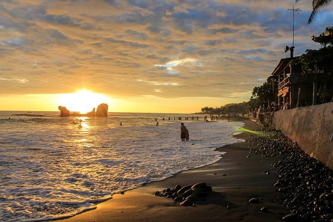 El Tunco Surf & Coastal Vibe Experience